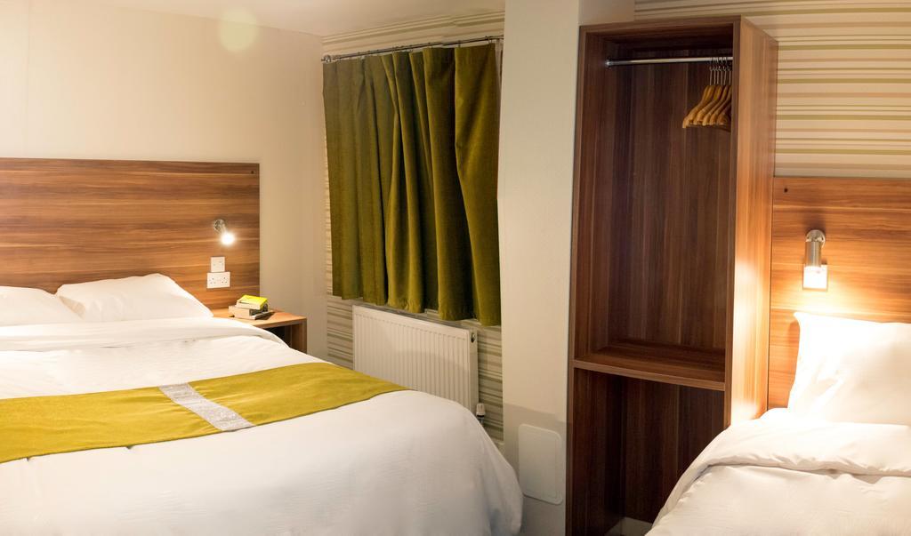 Helix Hotel Grangemouth Phòng bức ảnh